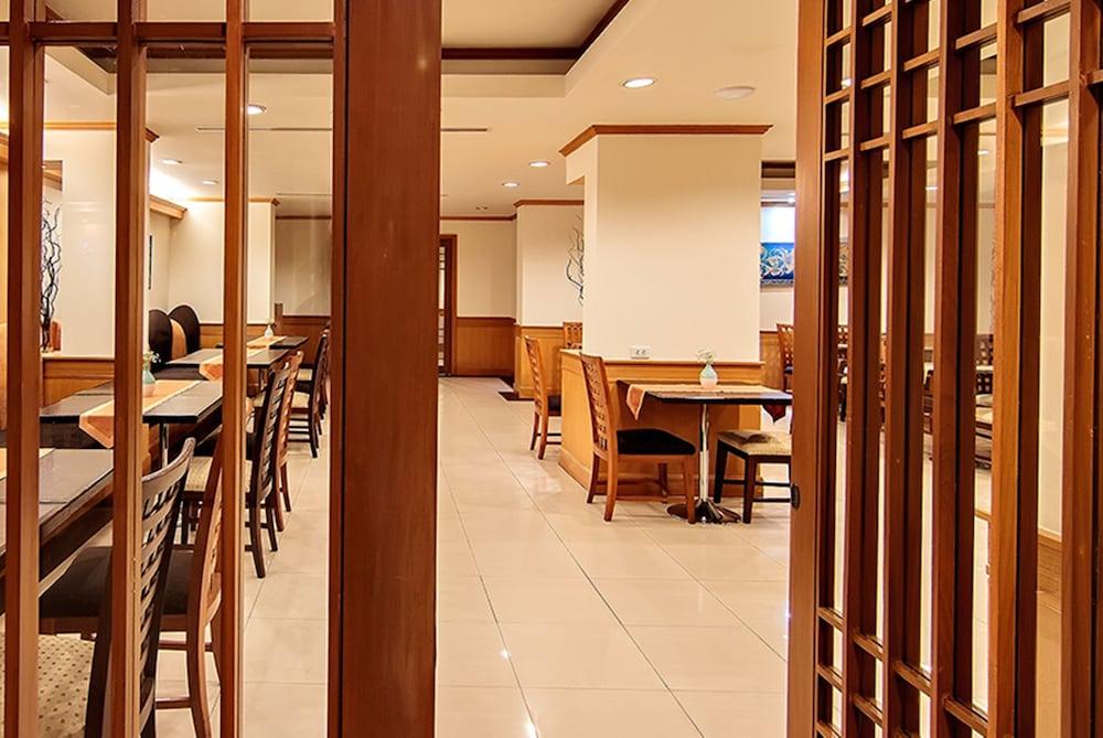曼谷博斯索特尔酒店 外观 照片