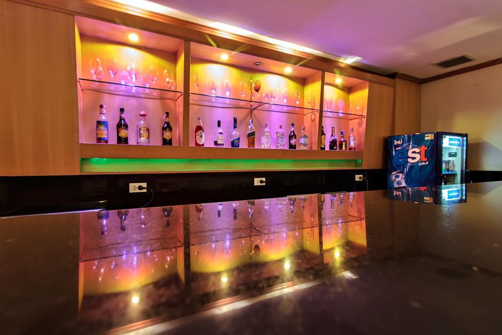 曼谷博斯索特尔酒店 外观 照片
